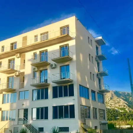 Deor Hotel Shengjin