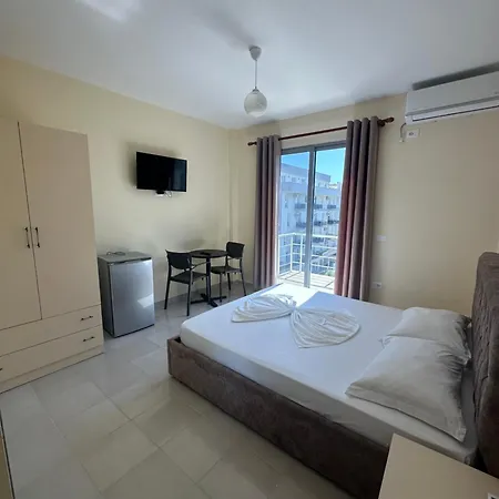 Deor Hotel *