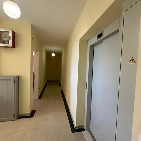 Hotel Deor Shëngjin